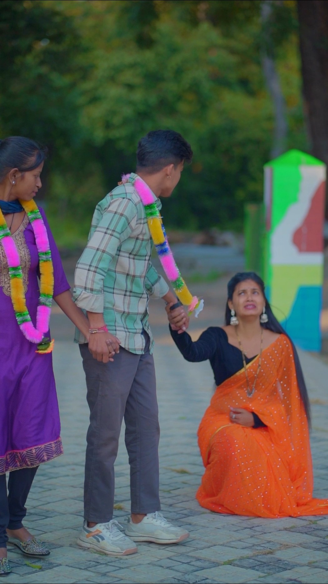Kismat se milal esa gharwa aganba