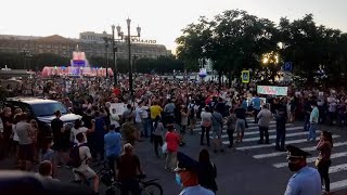 Хабаровск: власть против народа. Технология старая: раздробить, подкупить, запугать, расправиться.