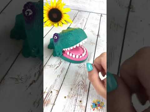 Настольная игра "Зубастый динозавр"