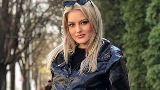 Fantastic Nylons Raincoat Fashion Show From Canada