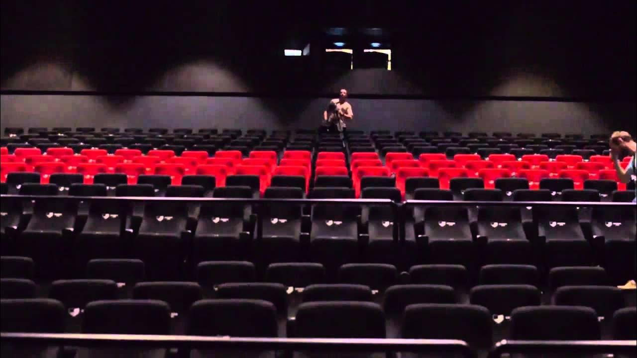 море синема красноярск вип зал. мори синема вип зал красноярск. синема сеансы красноярск. премиум зал синема парк воронеж. кинотеатр синема красноярск.