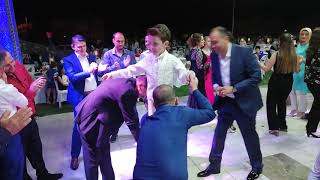Demi̇rci̇de Serap İsmet Çeli̇k Çi̇fti̇ni̇n Çocuklari Eymeni̇n Sünnet Töreni̇