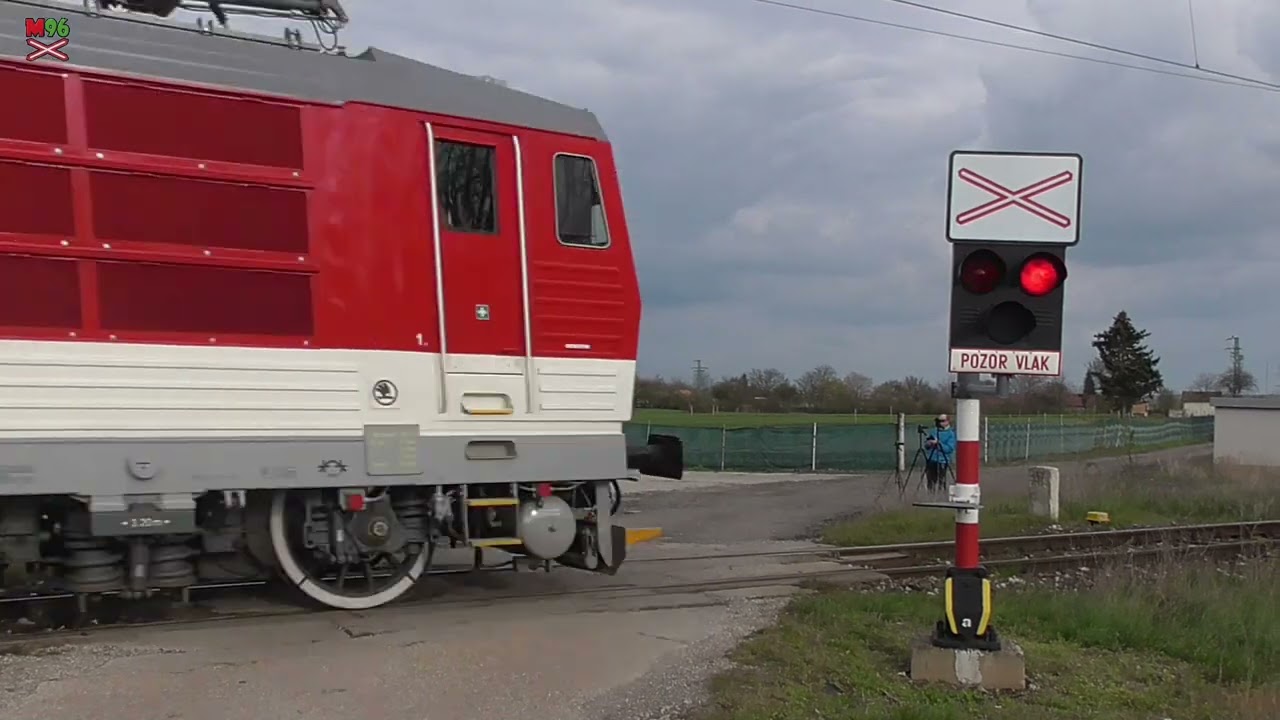 Železničné priecestie Nové Zámky #5 [SP2203] - 9.4.2023 / Žel. přejezd / Slovak railroad crossing