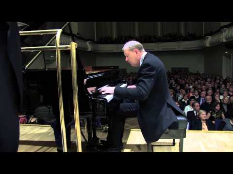 Mozart Piano concerto No. 15 in B-flat major K. 450 3rd movement Allegro / Kalle Randalu