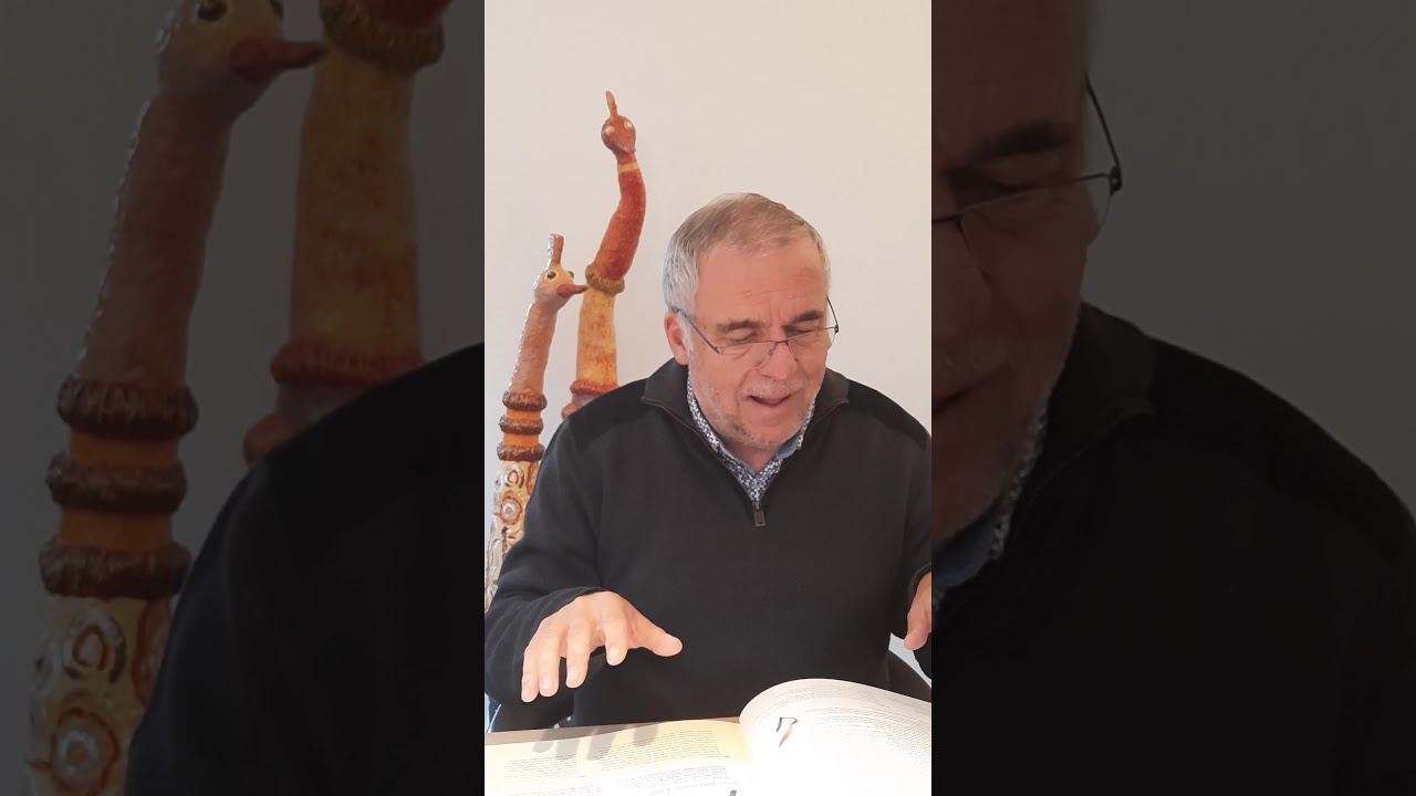 Leo Bormans leest voor uit 'Geluk voor Kinderen' - YouTube