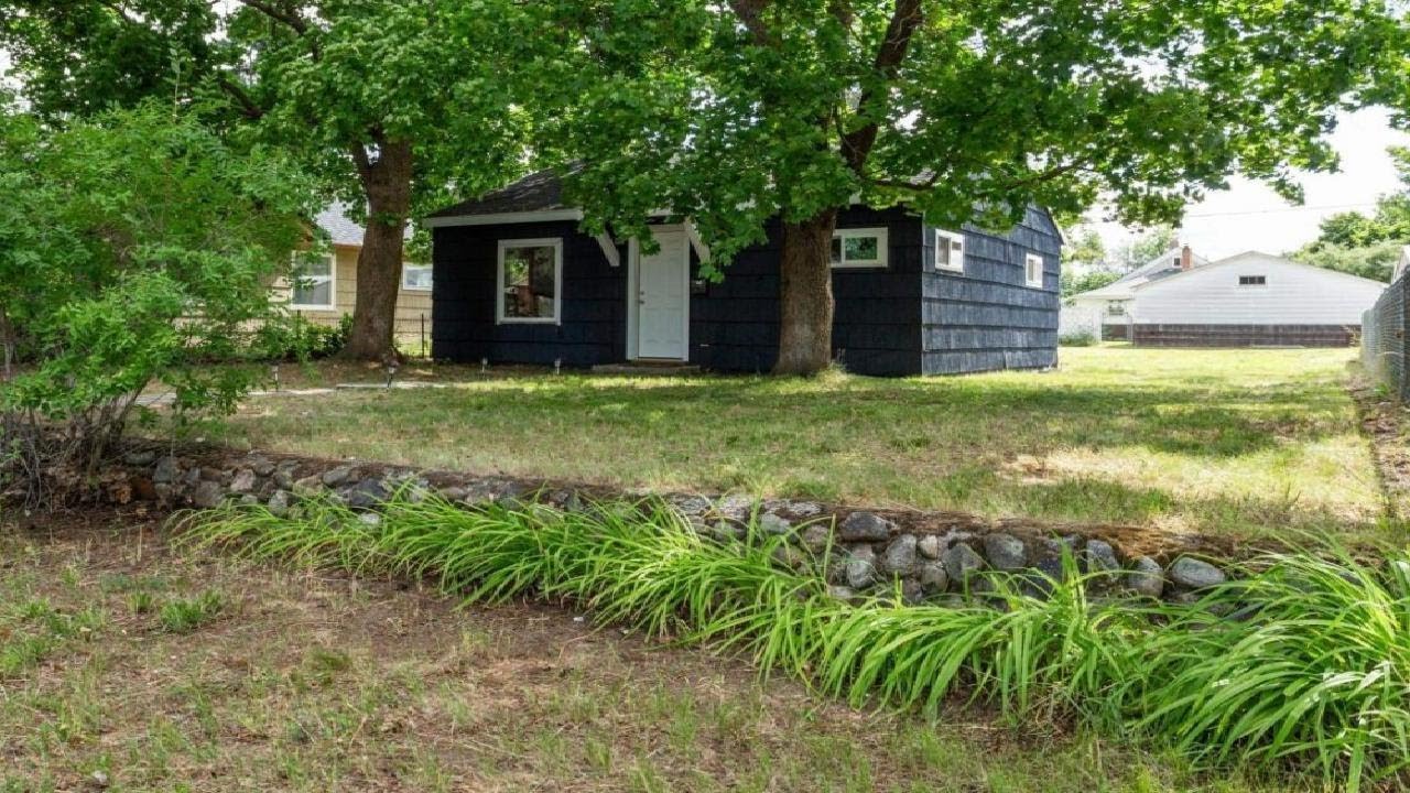 5512 N Lincoln, Spokane, WA Presented by The Spokane Home Guy Group.