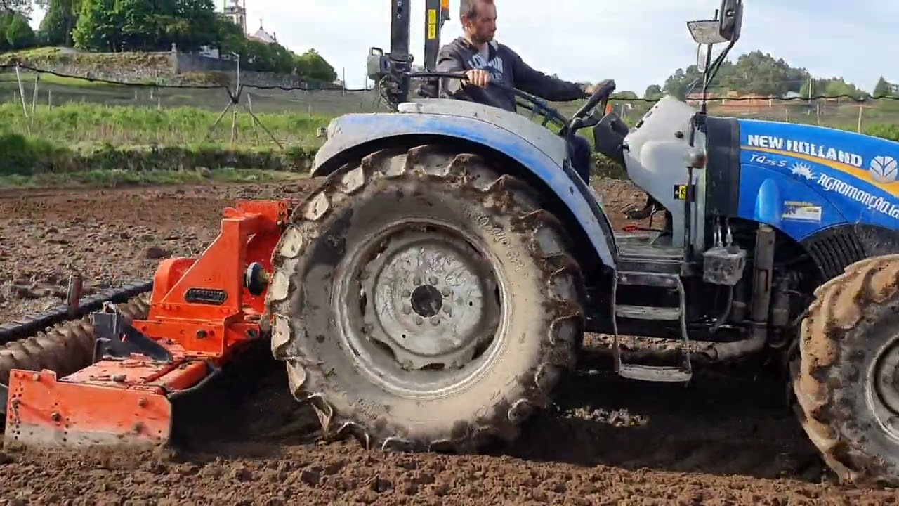 Newholland + rototerra 💪💪💪