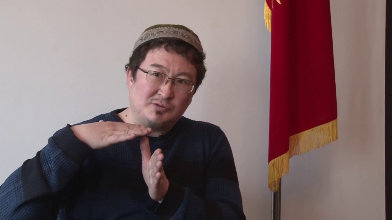 Можно ли рисовать в исламе? Интервью с Кадыр Маликовым - YouTube