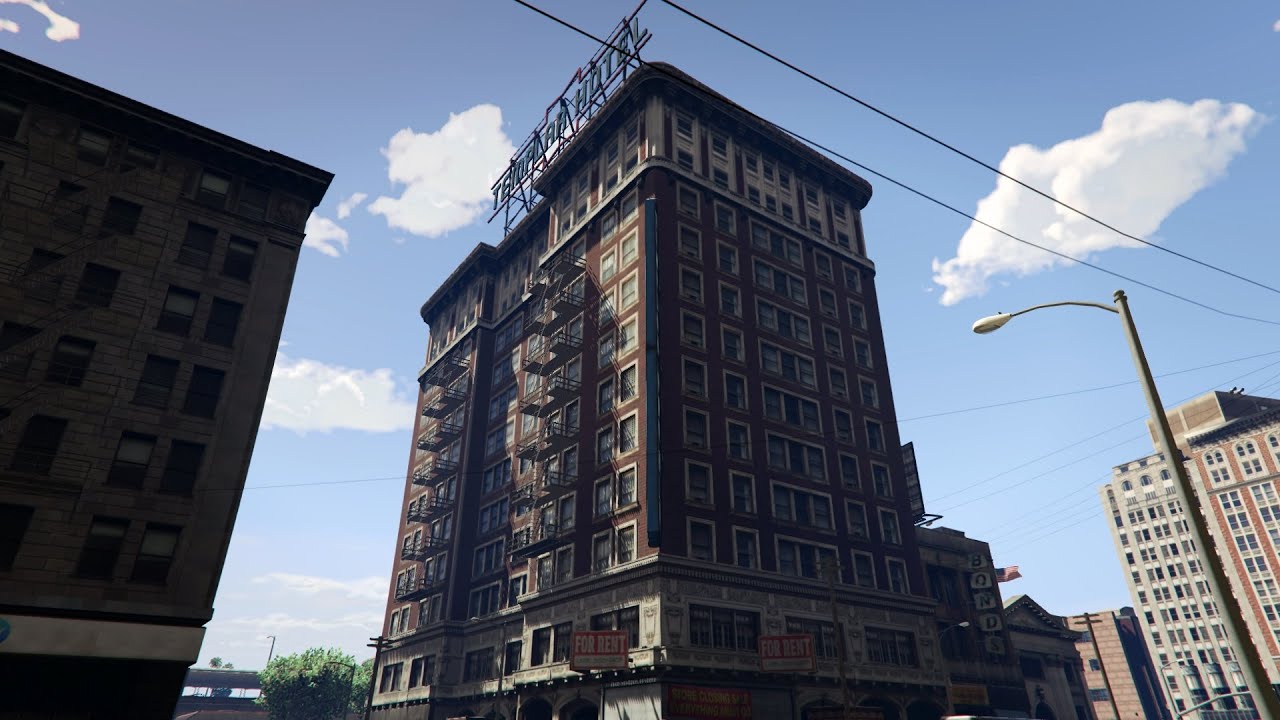 GTA V - The Buildings of Los Santos - The Templar Hotels at Legion