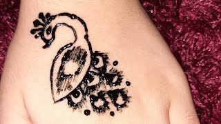 طريقه رسم طاووس بالحنه . رسومات حنه سهله للمبتدئين .  peacock with henna