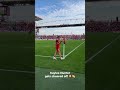 Kaylee Hunter getting her flowers on and off the pitch 👏🇨🇦