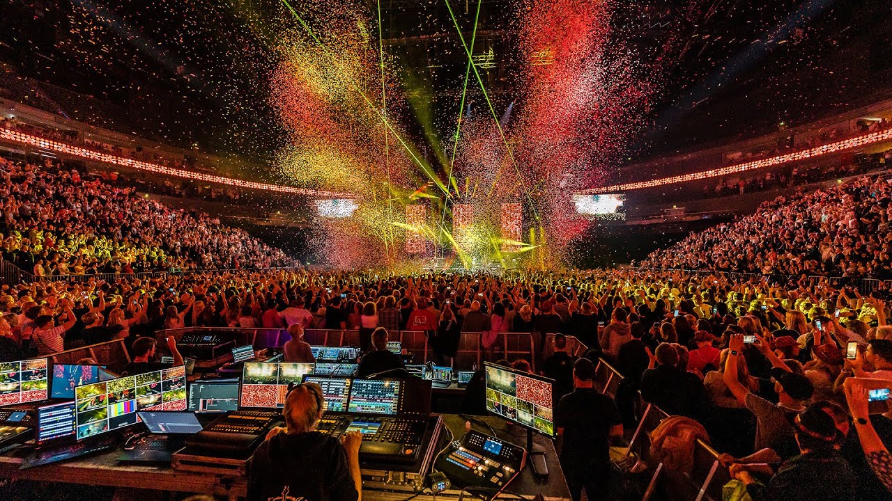 Concert Sound System Setup: DAS Audio Lara bei Brings in der Lanxess Arena Köln