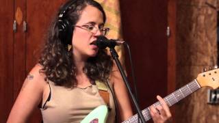 Sallie Ford "Dive In" Live In-Studio