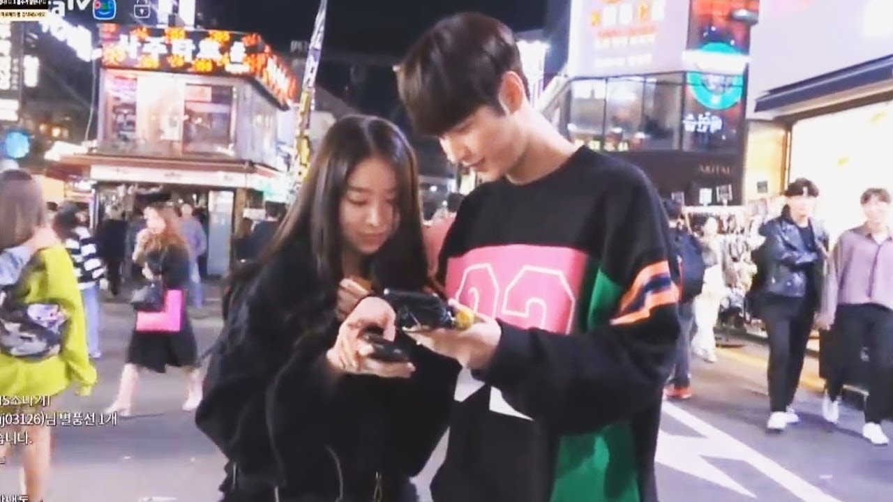 정말 오랜만에 홍대인터뷰에 나가봤습니다