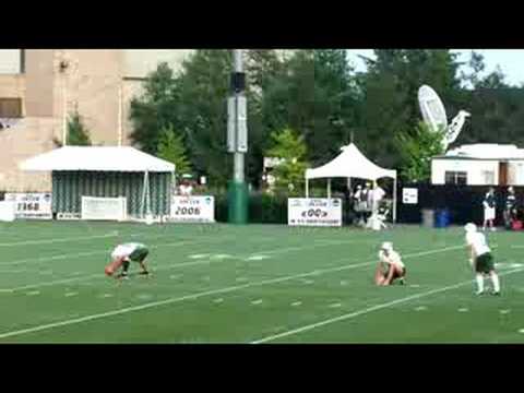 Mike Nugent Hits Camera Guy With Kick - YouTube