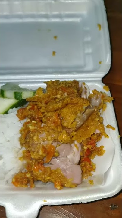 Story wa makan ayam geprek