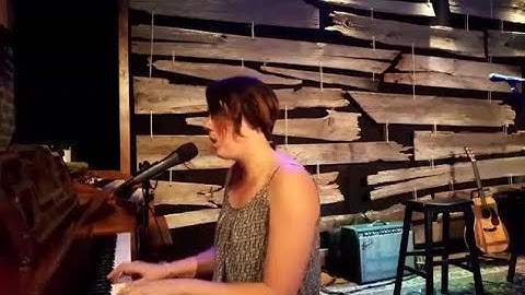 P L x Tangled Strings Open Mic Sessions