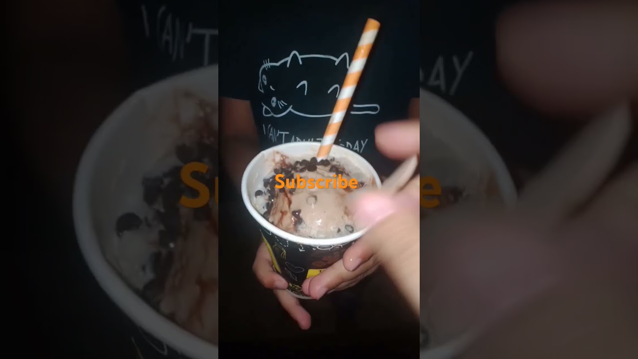 Uncle Coffee statue circle। 