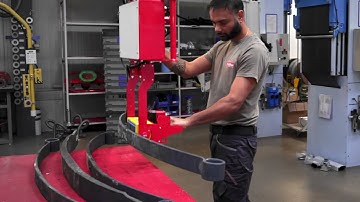 Industrial Manipulator for leaf springs | Partner Standard