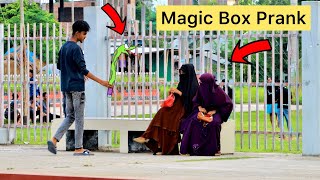 Magic Snake Prank With Box Of Pringles Chips | So Funny Reaction Prank On Public By Prank Store..