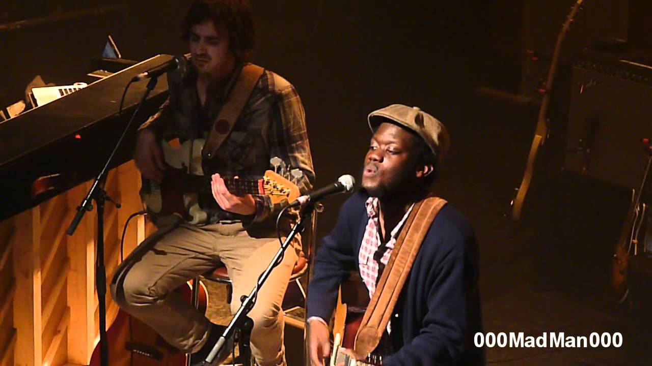 Michael Kiwanuka - Bones - HD Live at La Cigale, Paris (4 Apr 2011)