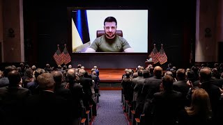 G7 vows to support Ukraine during talks