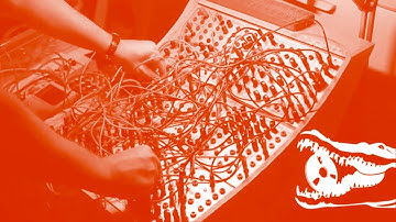 Serge modular techno jam by SORGEB4RN