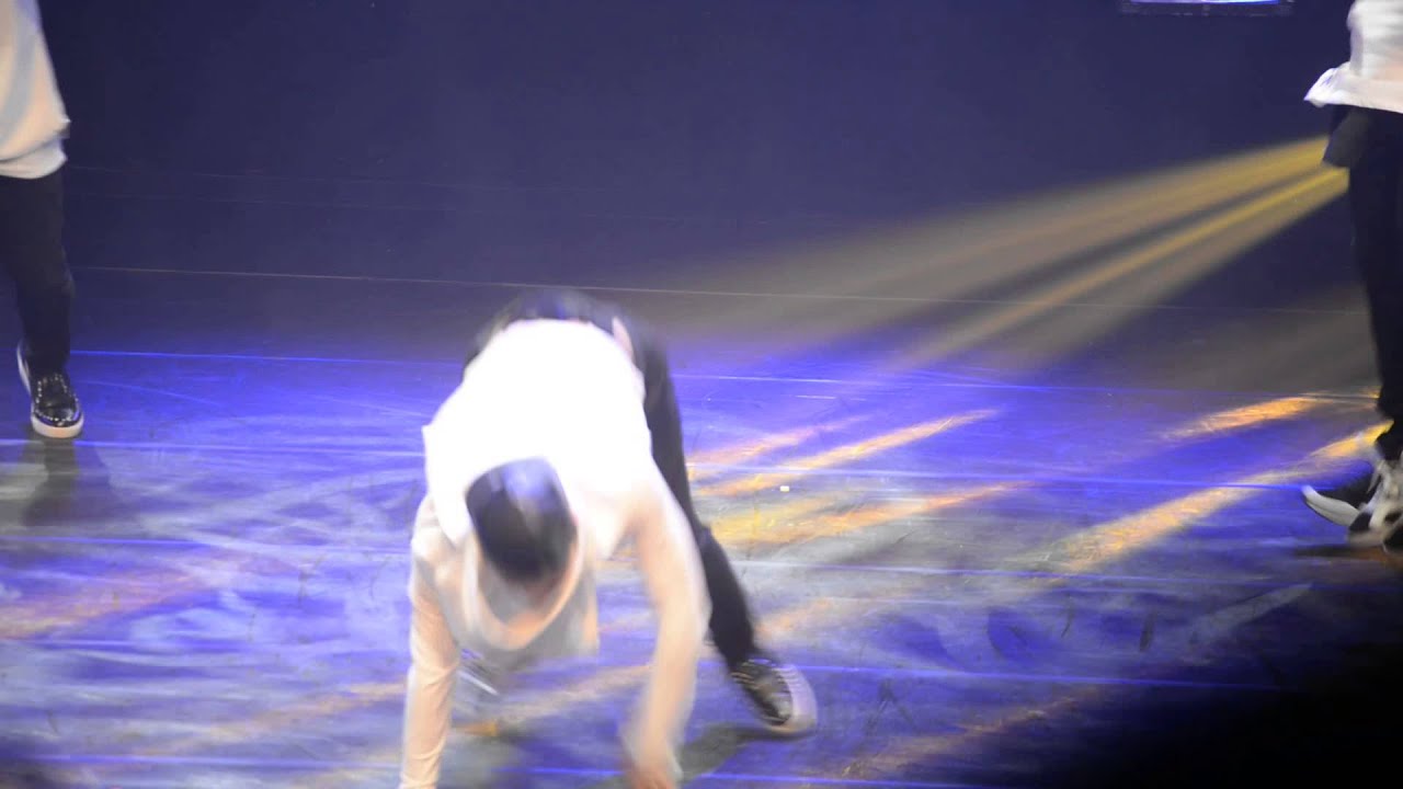 150120 대만 쇼케이스 - Girls Girls Girls remix (Jr. focus)