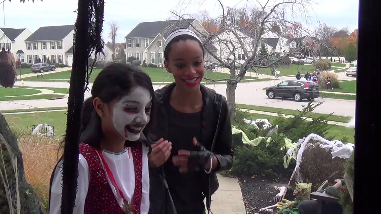 Hunter Halloween - YouTube