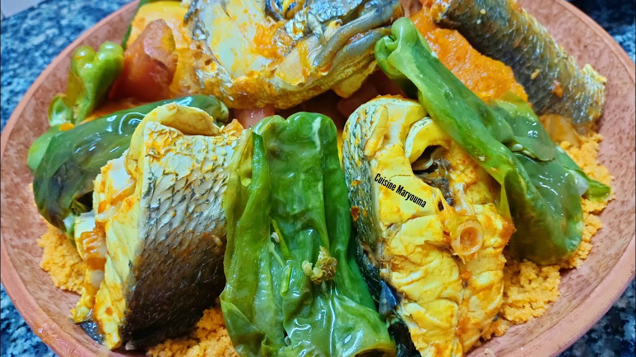 ماكلتي حاجة و ماكلة امي حاجة تاني خالص ❤️❤️ كسكسي بالقاروص من يديات اميمتي بنة لا توصف🥰 kouskous