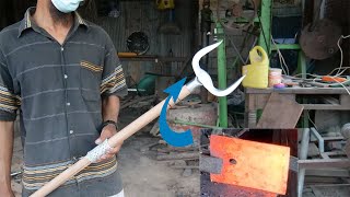 HOW TO MAKE IT LOOK EASY MAKE A BUFFALO-HORN SPEAR FROM SPRING STEEL