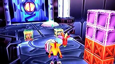Crash Twinsanity walkthrough part 16: Evil Twins: A Giant Gauntlet of Death!