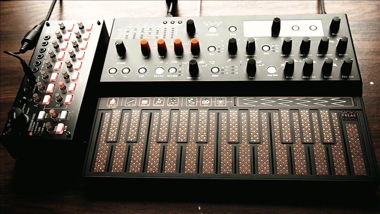 ARTURIA MicroFreak Stellar & Korg SQ-1 - YouTube