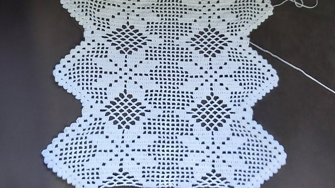 Passo a passo do Caminho de mesa de crochê filé de estrelas, parte 2