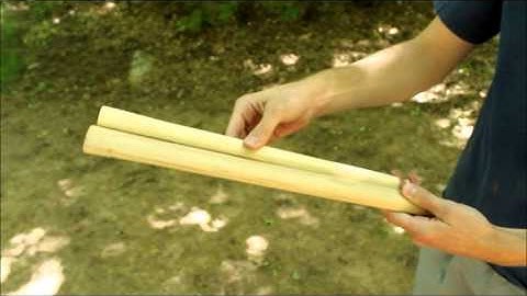 Throwing Tomahawk Handles Made From Straight Grain Hickory