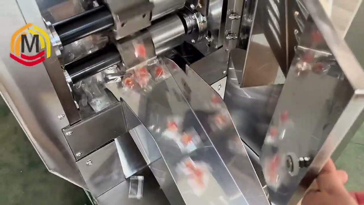 candy packing machine 