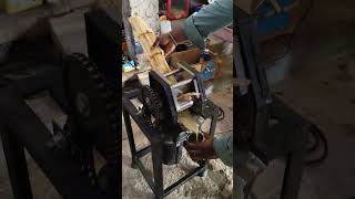 SUGARCANE JUICE MACHINE 2HP GEAR MODEL #gear #2hpmotor #sugarcane #juice #machine