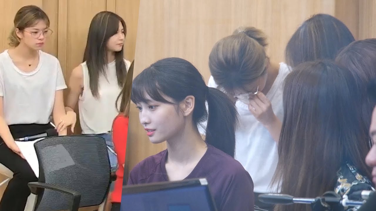 [Eng sub] 정연을 위로하는 사나와 트와이스 JeongYeon, Sana, solace, TWICE : 편집직캠 Edited Fancam 두시탈출 컬투쇼 : 직캠