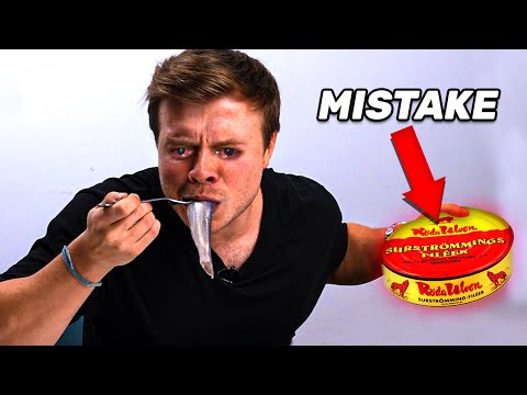 I tried SURSTRÖMMING (world’s smelliest food)