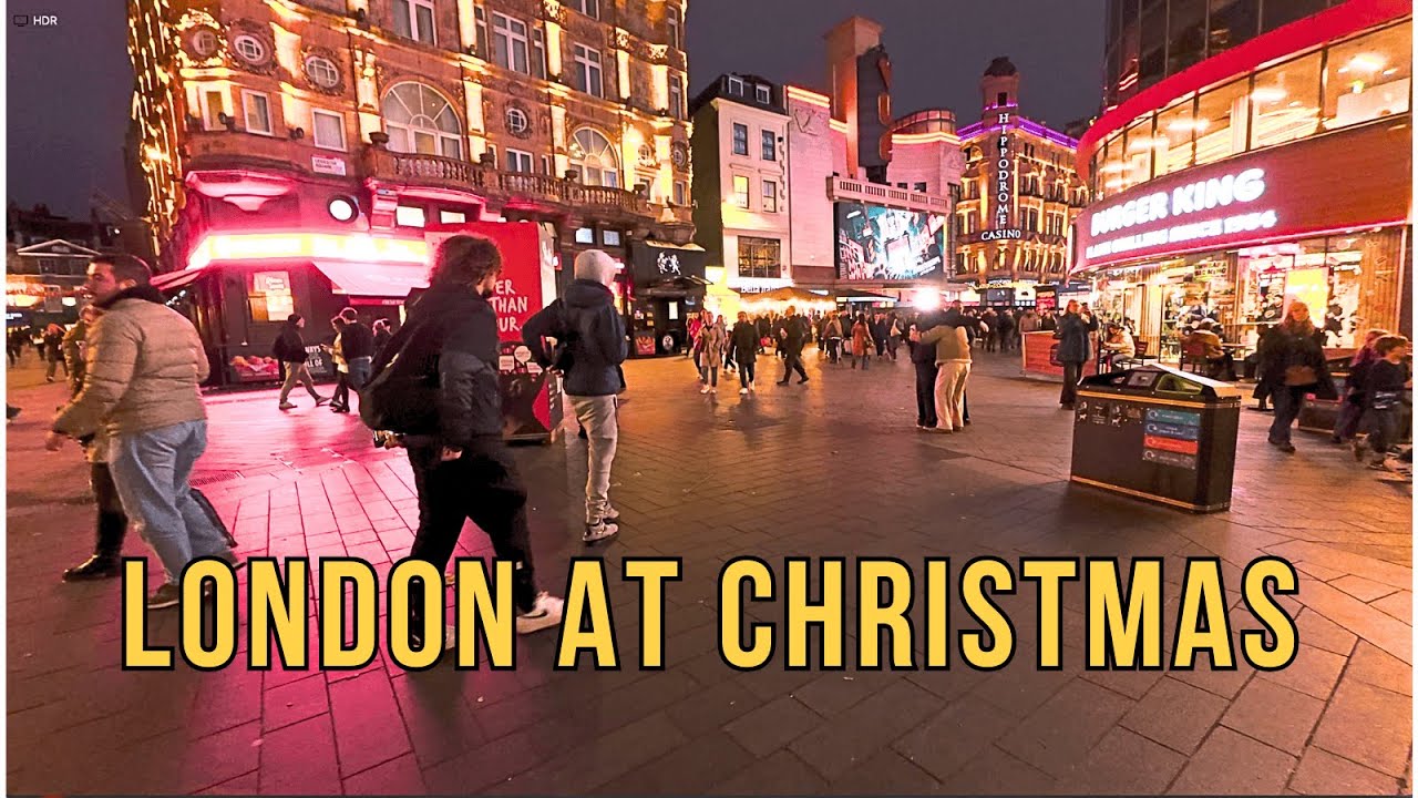 London Christmas Night Walk POV 🎄 | from Leicester Square → Covent Garden → Trafalgar Square
