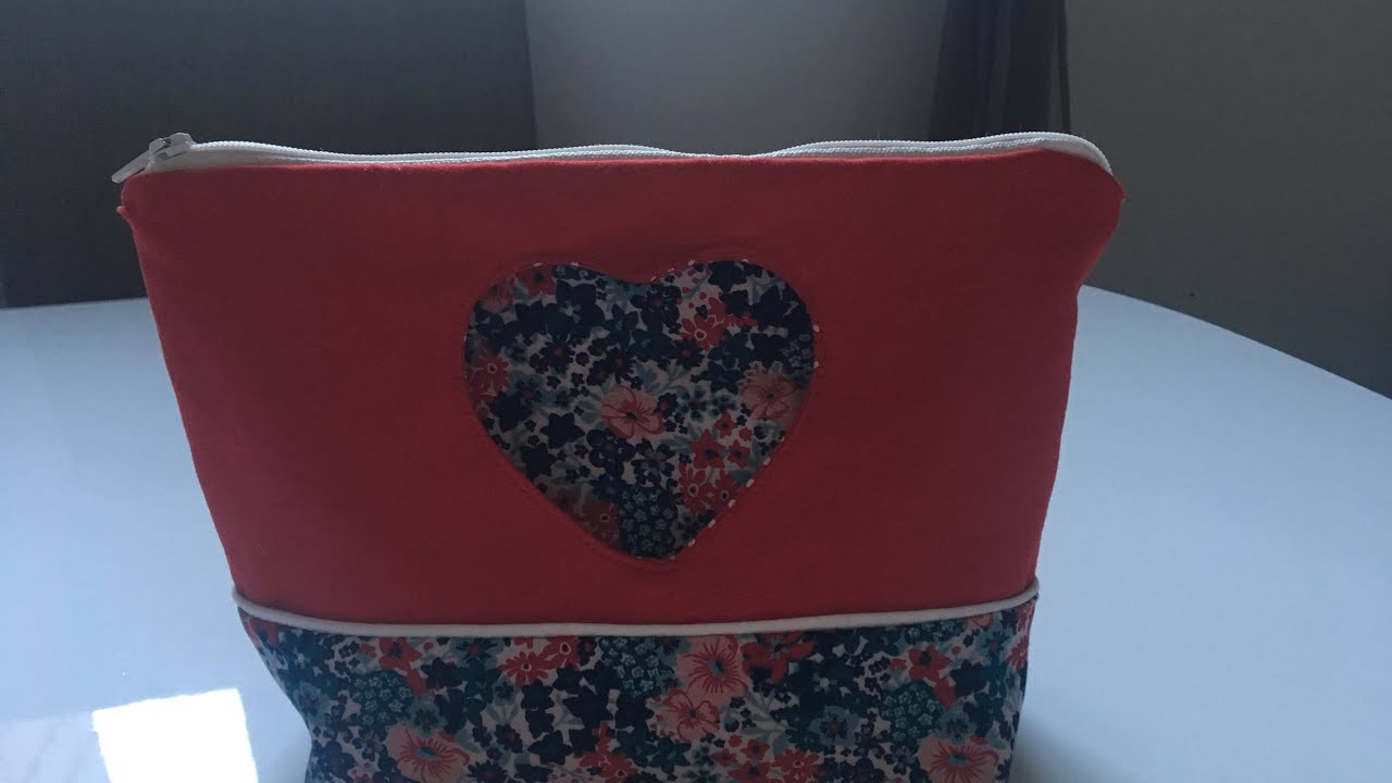 Coudre une trousse de toilette avec coeur - couture facile - cindy la