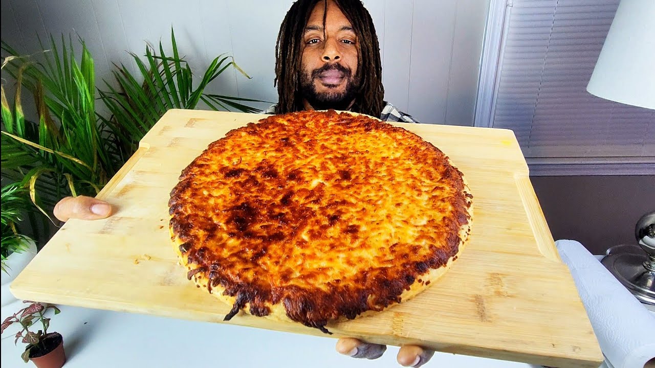 Every Frozen Pizza Ever pt.1 (Home Run Inn and Screamin Sicilian)