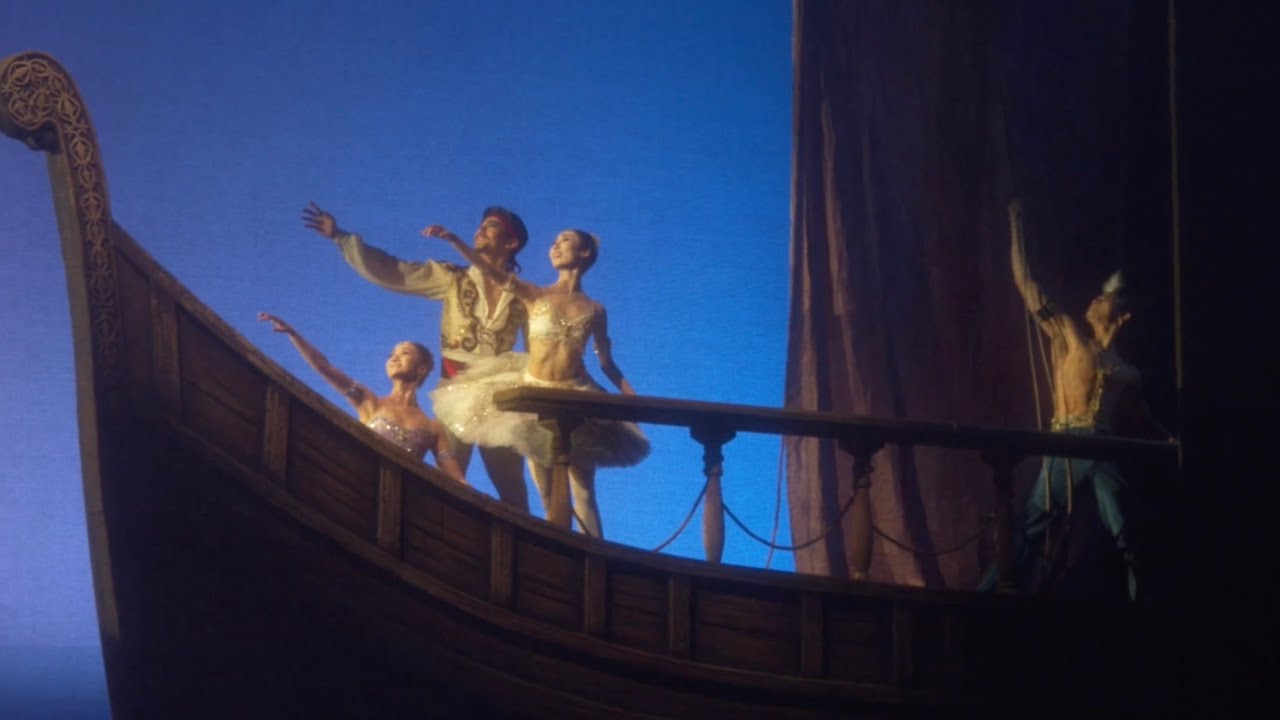 CLASSIC REVIVAL: National Ballet of China stages new version of 'Le Corsaire'