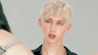 Video thumbnail of "Just Like Heaven: Troye Sivan"