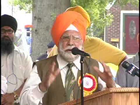 Mr Hardyal Singh Johal Speech followed by Mayor Da...