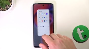 MOTOROLA Moto G15 - How to Change Icon Size? | Customize Your Home Screen