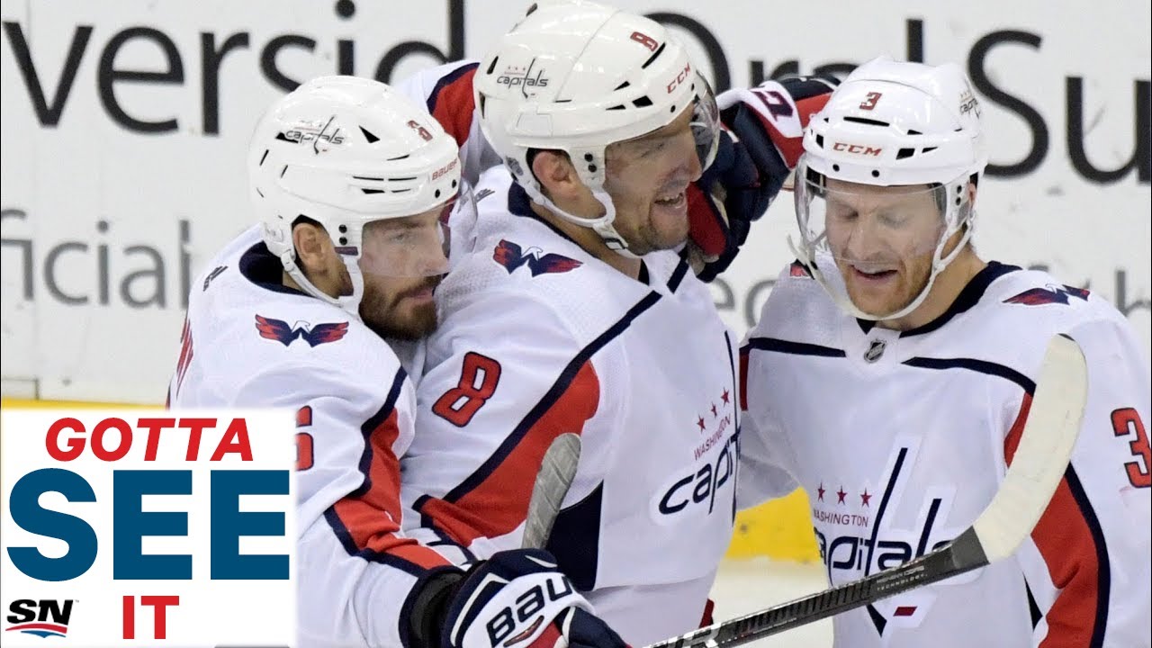 Capitals' Alex Ovechkin scores 700th career goal, becoming eighth