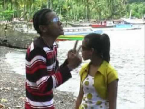 Serui -Dua Remaja