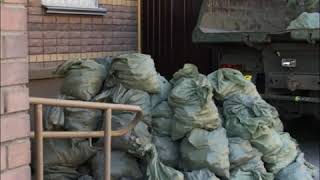 Вывоз строительного мусора самосвалом с грузчиками Вывоз строительного мусора самосвалом с грузчиками