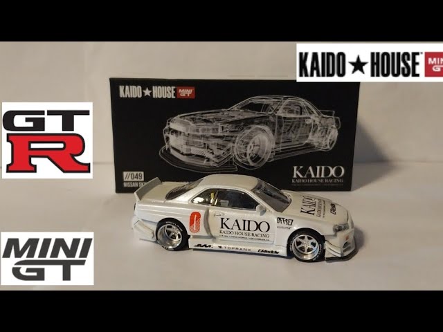 Building A Carbon Skyline GT-R R34 1/24 Scale Model Car, Part 1/2